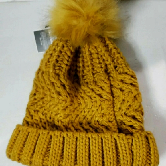 NEW! Westloop Knit Pom Cuff Beanie (Women Winter Hat Skull Cap & Gloves Set). - Picture 12 of 14